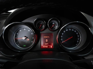 Седан Opel Insignia 2010 года, 622000 рублей, Ставрополь