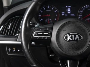 Лифтбек Kia Stinger 2019 года, 2930000 рублей, Омск