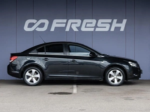 Седан Chevrolet Cruze 2011 года, 740000 рублей, Краснодар