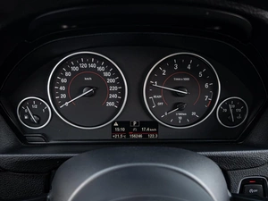 Седан BMW 3 серия 2016 года, 2410000 рублей, Краснодар