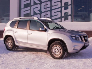 Внедорожник Nissan Terrano 2018 года, 1520000 рублей, Владимир