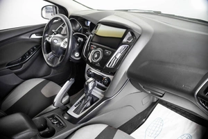 Хетчбэк Ford Focus 2013 года, 679000 рублей, Пермь
