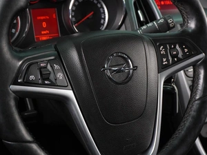 Хетчбэк Opel Astra 2013 года, 899000 рублей, Воронеж