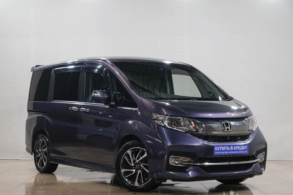 Минивэн Honda Stepwgn Spada 2015 года, 1799000 рублей, Новокузнецк