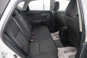 Хетчбэк Toyota Auris 2012 года, 1149000 рублей, Красноярск