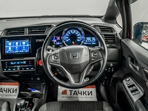 Хетчбэк Honda Fit 2017 года, 1180000 рублей, Красноярск