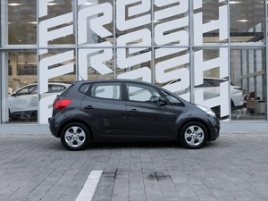Минивэн Kia Venga 2012 года, 870000 рублей, Ставрополь