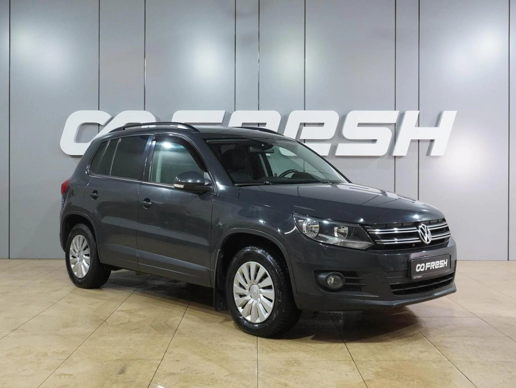 Внедорожник Volkswagen Tiguan 2014 года, 1499000 рублей, Воронеж