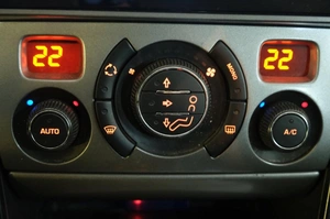 Седан Peugeot 408 2012 года, 689000 рублей, Омск