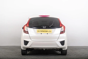 Хетчбэк Honda Fit 2015 года, 929000 рублей, Томск