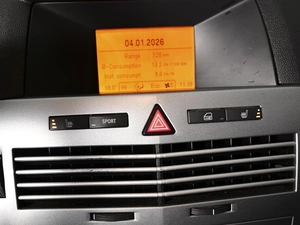 Хетчбэк Opel Astra GTC 2010 года, 648000 рублей, Ставрополь