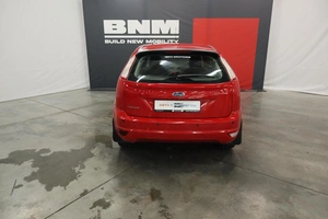 Хэтчбек Ford Focus 2011 года, 810000 рублей, Курск