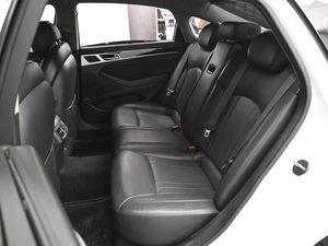 Седан Hyundai Genesis 2014 года, 2229000 рублей, Ставрополь