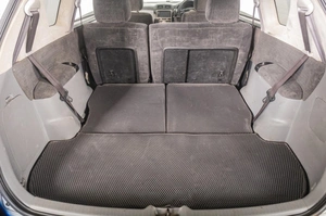 Минивэн Toyota Ipsum 2001 года, 829000 рублей, Томск