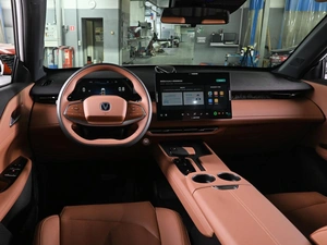 Внедорожник Changan UNI-Z 2025 года, 3299000 рублей, Волгоград