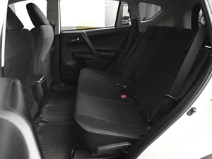 Внедорожник Toyota RAV4 2015 года, 1920000 рублей, Ставрополь
