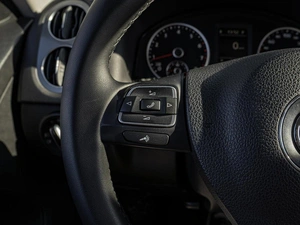 Внедорожник Volkswagen Tiguan 2015 года, 1798000 рублей, Краснодар