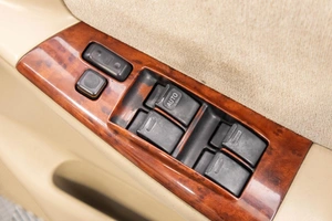 Седан Toyota Corolla 2001 года, 589000 рублей, Барнаул