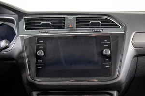 Внедорожник Volkswagen Tiguan 2018 года, 2259000 рублей, Пермь