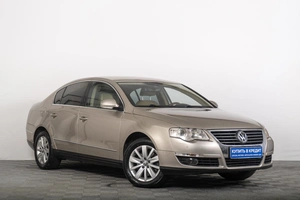 Седан Volkswagen Passat 2006 года, 739000 рублей, Томск