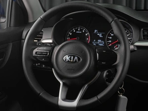 Хетчбэк Kia Rio X-Line 2019 года, 1619000 рублей, Тюмень