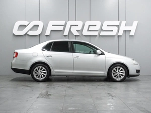 Седан Volkswagen Jetta 2009 года, 674000 рублей, Воронеж