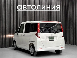 Минивэн Toyota Roomy 2021 года, 1040000 рублей, Красноярск