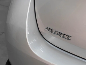 Хетчбэк Toyota Auris 2016 года, 1459000 рублей, Тюмень