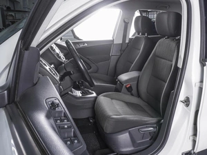 Внедорожник Volkswagen Tiguan 2015 года, 1799000 рублей, Ростов-на-Дону