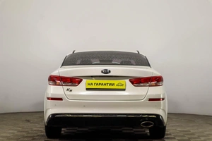 Седан Kia K5 2019 года, 2289000 рублей, Пермь