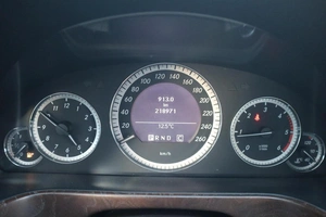 Седан Mercedes-benz E-класс 2009 года, 1690000 рублей, Мирное