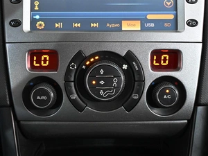 Седан Peugeot 408 2013 года, 879000 рублей, Аксай