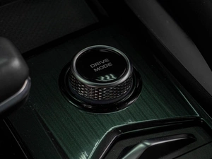 Внедорожник Geely Monjaro 2023 года, 3499000 рублей, Тюмень