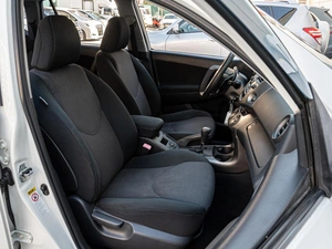 Внедорожник Toyota RAV4 2011 года, 1340000 рублей, Краснодар