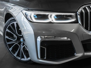 Седан BMW 7 серия 2019 года, 6177000 рублей, Тюмень