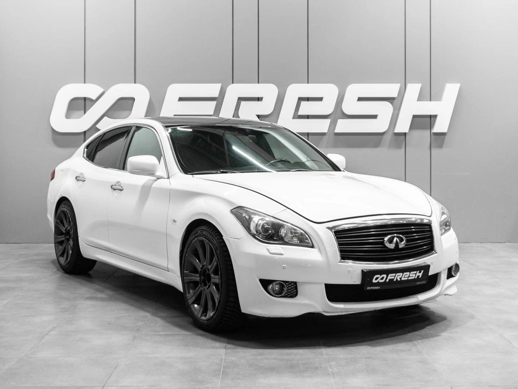 Седан Infiniti M56 2010 года, 1389000 рублей, Тюмень
