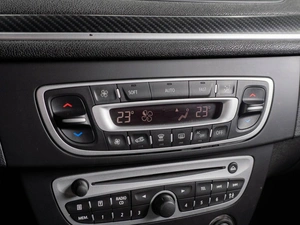 Хетчбэк Renault Megane RS 2012 года, 1098070 рублей, Тюмень