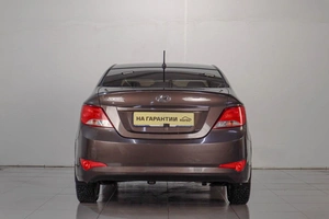 Седан Hyundai Solaris 2016 года, 1219000 рублей, Челябинск