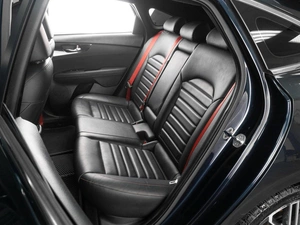 Хетчбэк Kia K3 2019 года, 1824070 рублей, Тюмень