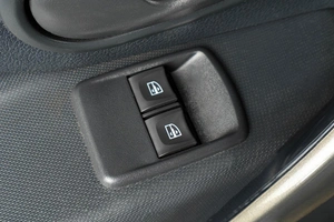 Седан Renault Logan Stepway 2022 года, 1229000 рублей, Тюмень