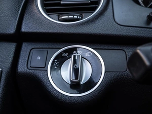 Седан Mercedes-benz C-класс 2012 года, 1269000 рублей, Волгоград