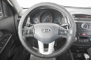 Хетчбэк Kia Ceed 2011 года, 899000 рублей, Кемерово