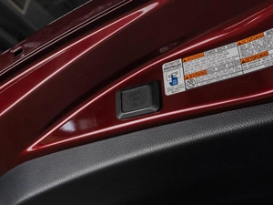 Внедорожник Toyota RAV4 2018 года, 2649000 рублей, Тюмень