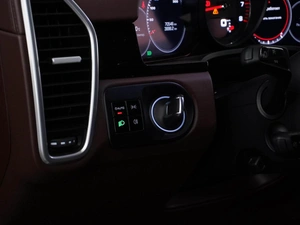Внедорожник Porsche Cayenne S 2019 года, 6999046 рублей, Москва