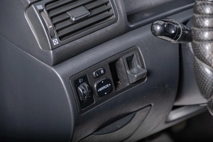 Седан Toyota Corolla 2004 года, 499000 рублей, Томск