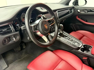 Внедорожник Porsche Macan S 2019 года, 7595000 рублей, Красноярск