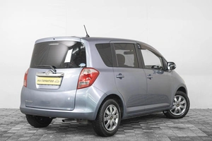 Хетчбэк Toyota Ractis 2005 года, 659000 рублей, Кемерово