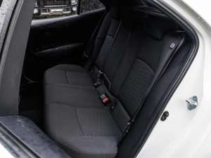 Хетчбэк Toyota Corolla 2019 года, 1599000 рублей, Большой Сочи