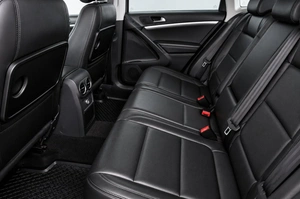 Внедорожник Volkswagen Tiguan 2011 года, 1229000 рублей, Челябинск
