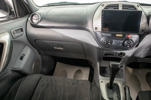 Внедорожник Toyota RAV4 2000 года, 649000 рублей, Барнаул